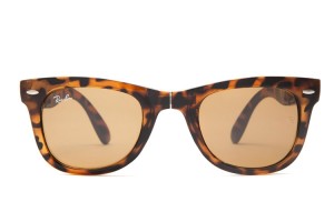 Ray Ban RB4105 Wayfarer Folding Classic Tortoise